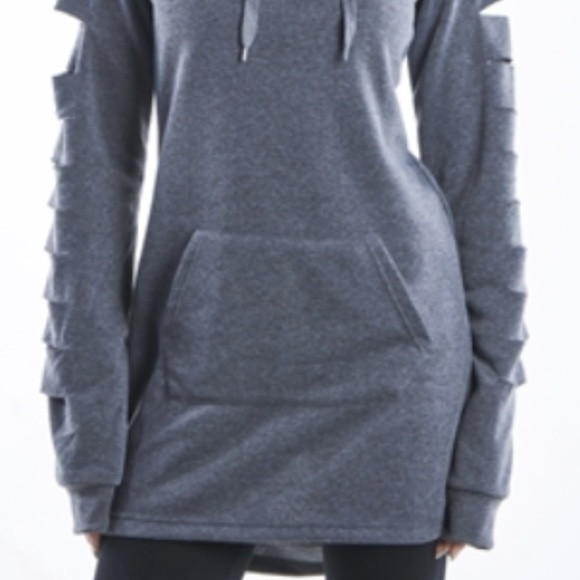 Cut out fleece hoodie - Picture 3 of 3